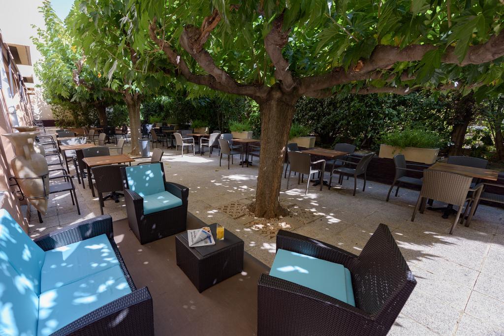 Ibis Centre Pont De L'europe 3* Avignon