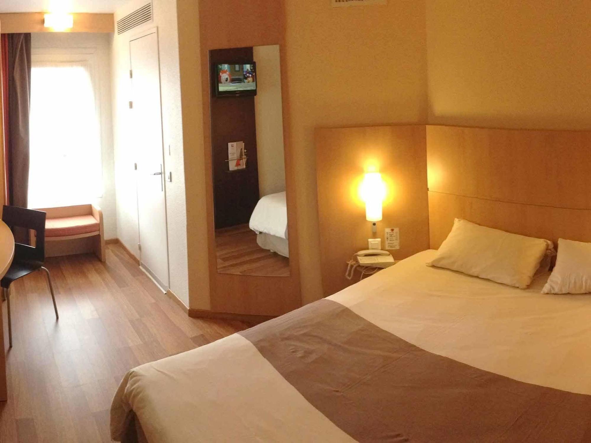 Ibis Centre Pont De L'europe Avignon