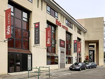 Ibis Centre Pont De L'europe 3*